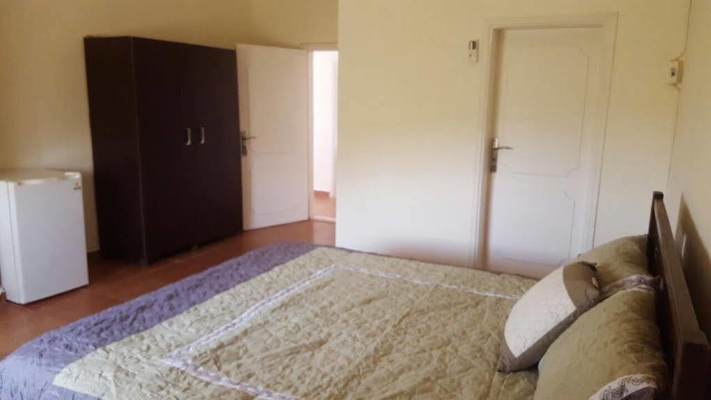 ناقورة Luna Motel المظهر الخارجي الصورة