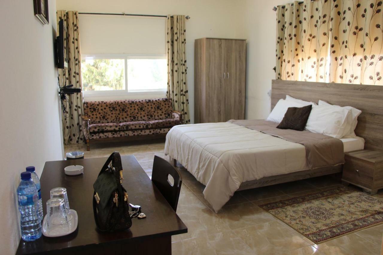 ناقورة Luna Motel المظهر الخارجي الصورة